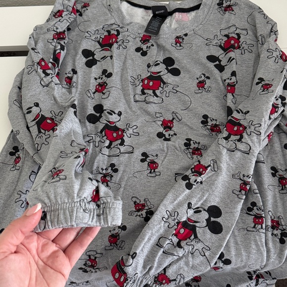 Disney Mickey Mouse Gray Pajama Set - Picture 5 of 6